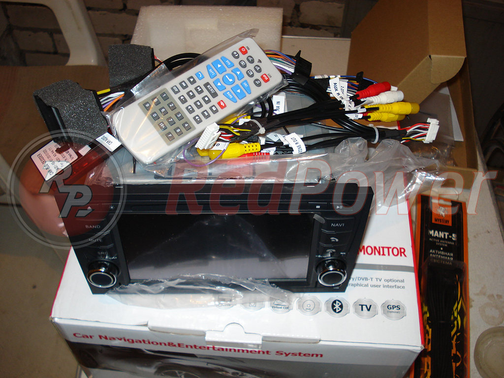 Комплект поставки автомагнитолы RedPower