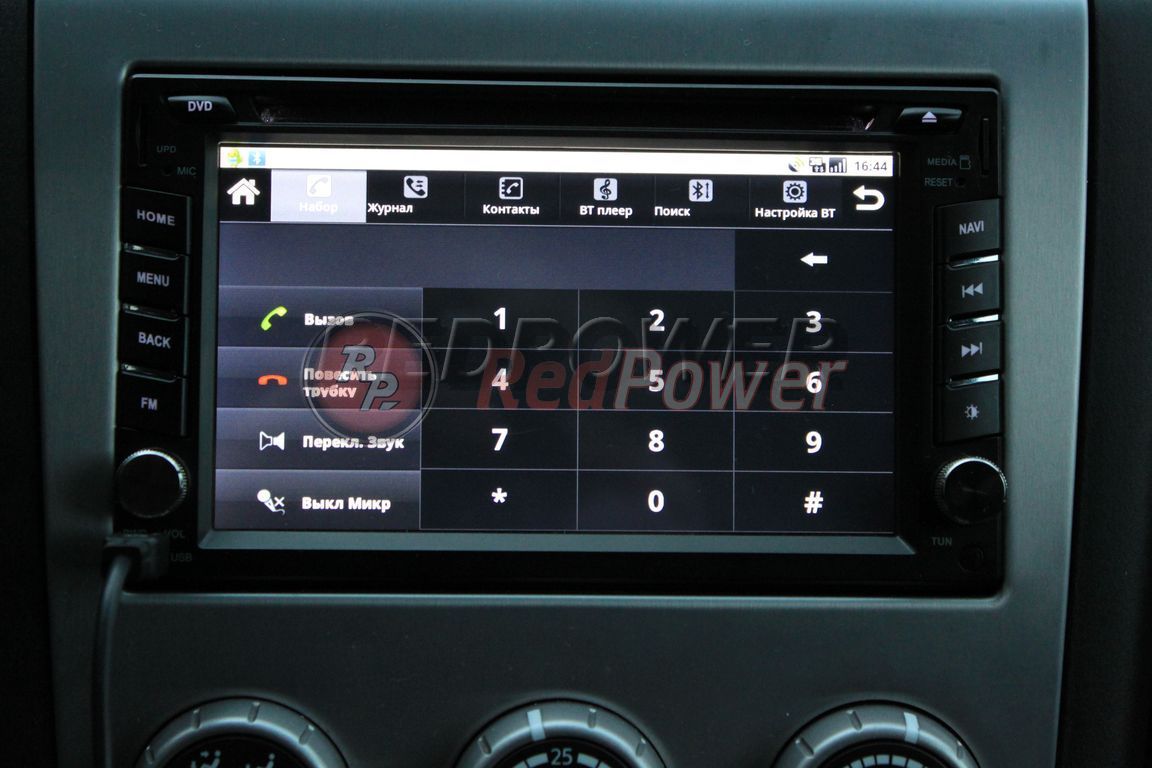 Встроенный телефон в автомагнитоле RedPower