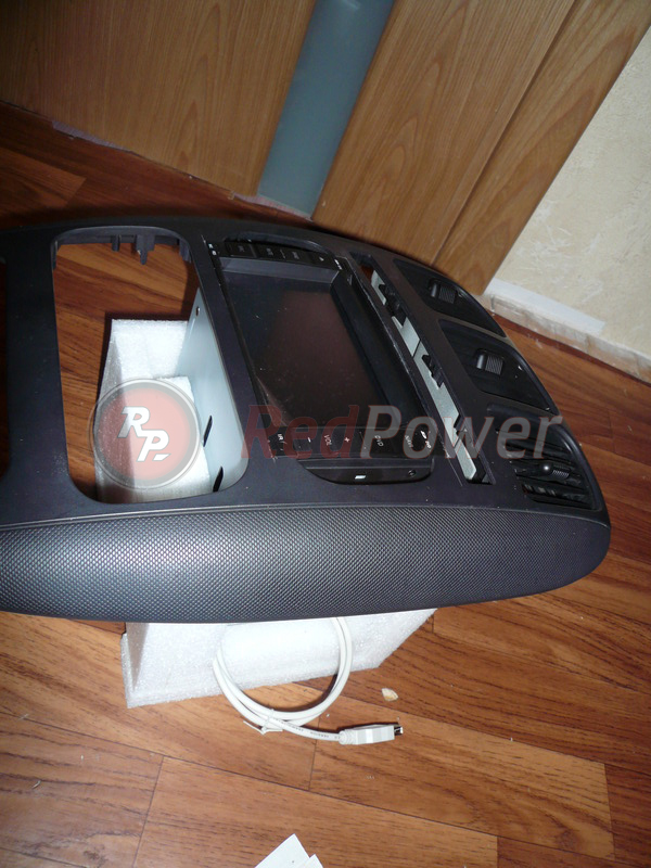 Примерка магнитолы RedPower в переходную рамку