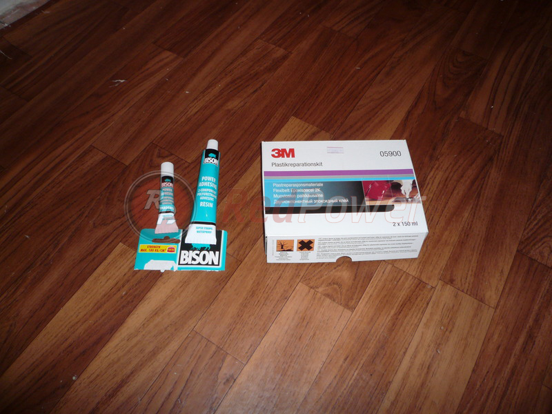 Клей для крепления деталей панели