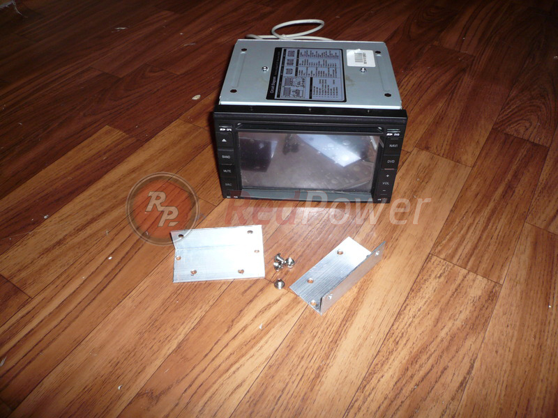 Самодельный крепеж для автомагнитолы RedPower