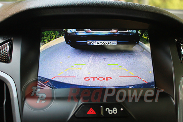 Качественная передача видео с камеры заднего вида на магнитолу RedPower