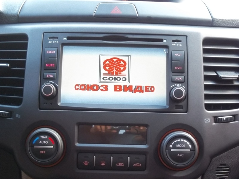 Воспроизведение видео на магнитоле RedPower  