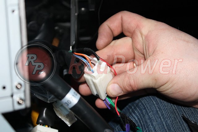 Подключение усилителя к магнитоле RedPower 