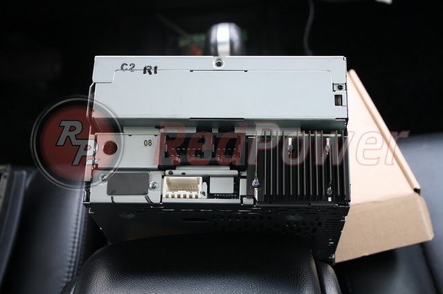 Стоковая автомагнитола в Nissan