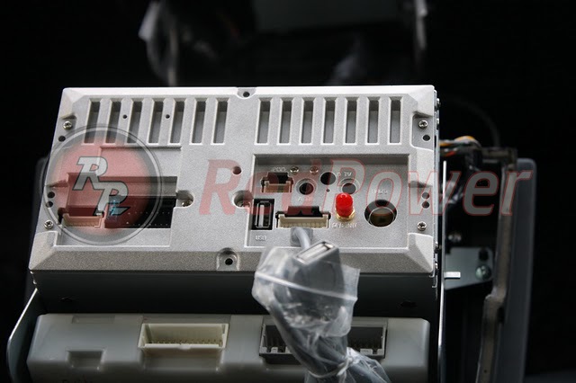 Гнезда для подключения автомагнитолы RedPower 